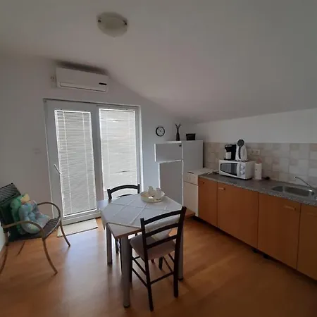 Apartmán Nena 2
