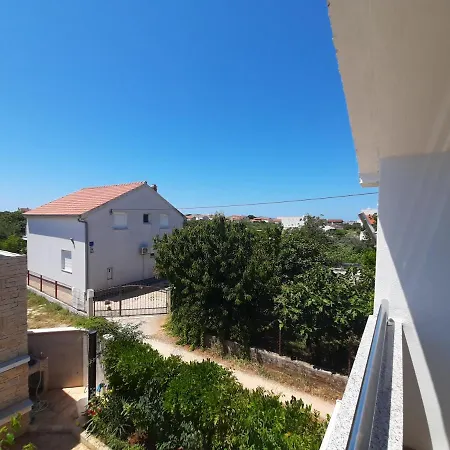 Nena 2 Apartmán