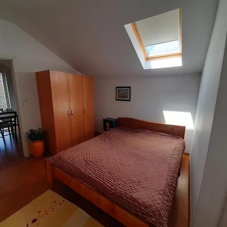Nena 2 Apartmán